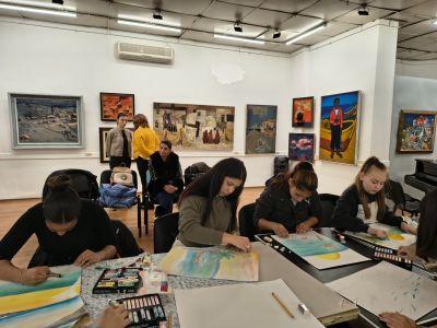 Участие в Арт ателиета, проведени в Бургаската художествена галерия „Петко Задгорски“ - ОУ Христо Ботев - Бургас, Победа